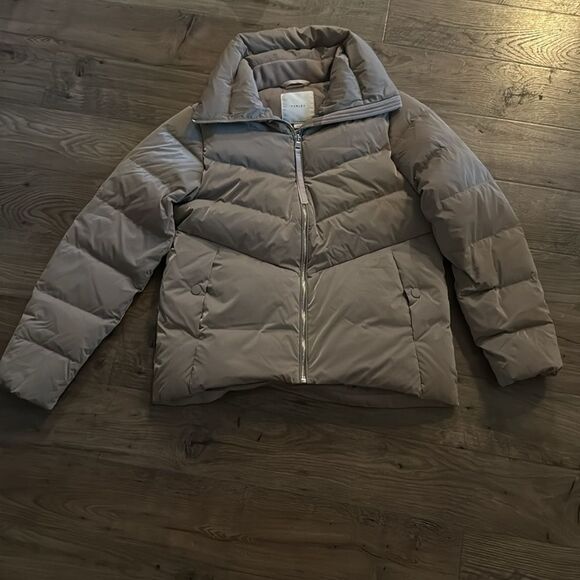 VARLEY Alena 700 Fill Power Down Puffer Jacket - Picture 6 of 10